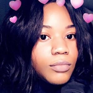 Meet your Posher, Shenel